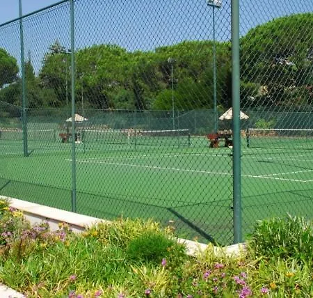 Villa Sleeps 6 Pool Air Con T479889