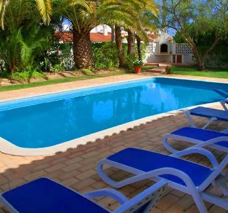 Sleeps 6 Pool Air Con T479889 *